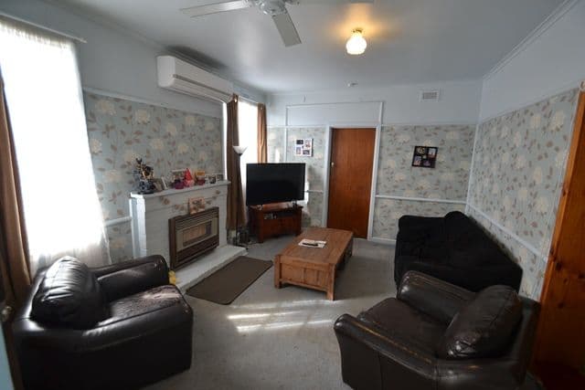 3 Howard Place, Seymour VIC 3660, Seymour - Thumbnail 2