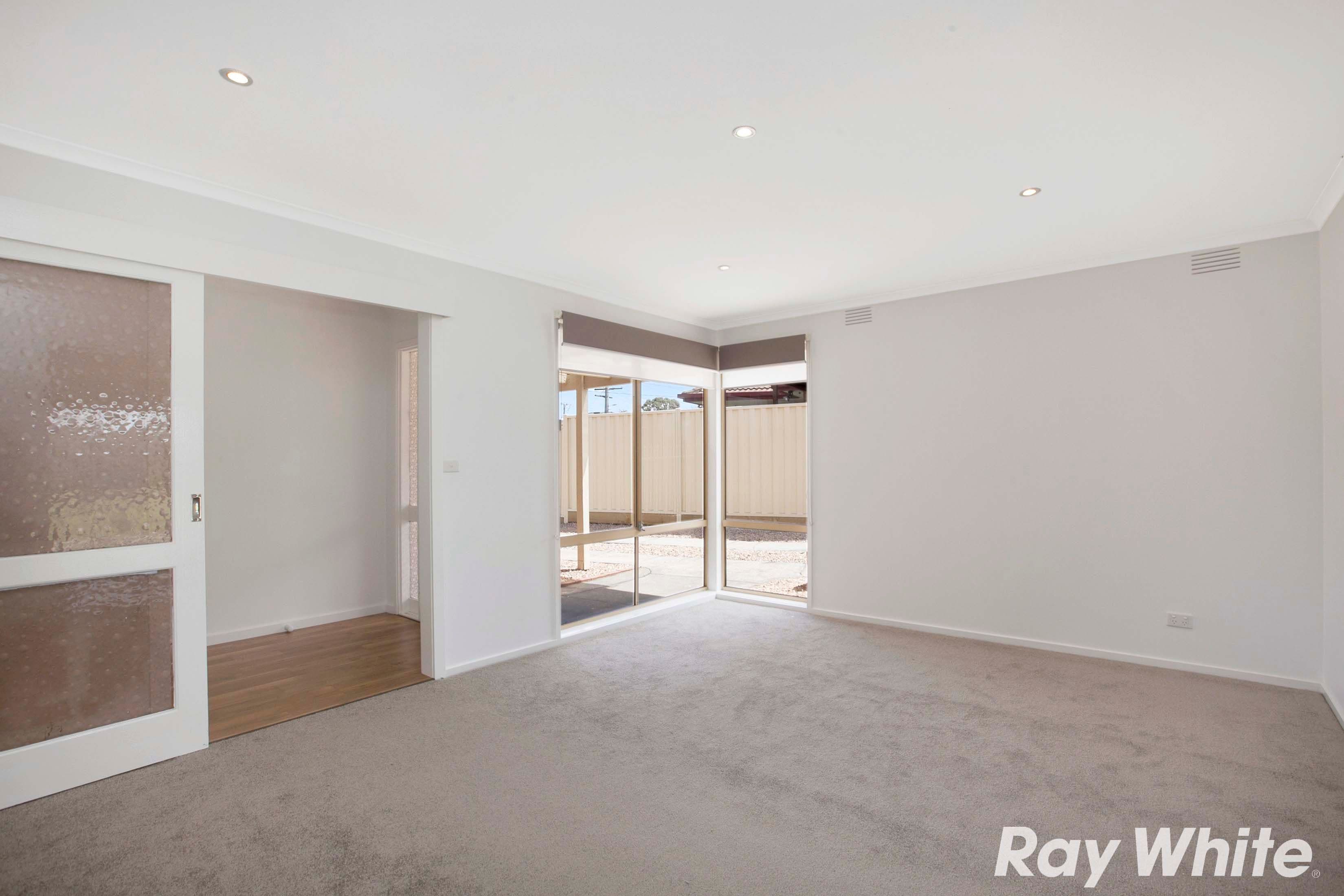44 Pentland Drive, Epping VIC 3076, Epping - Thumbnail 4