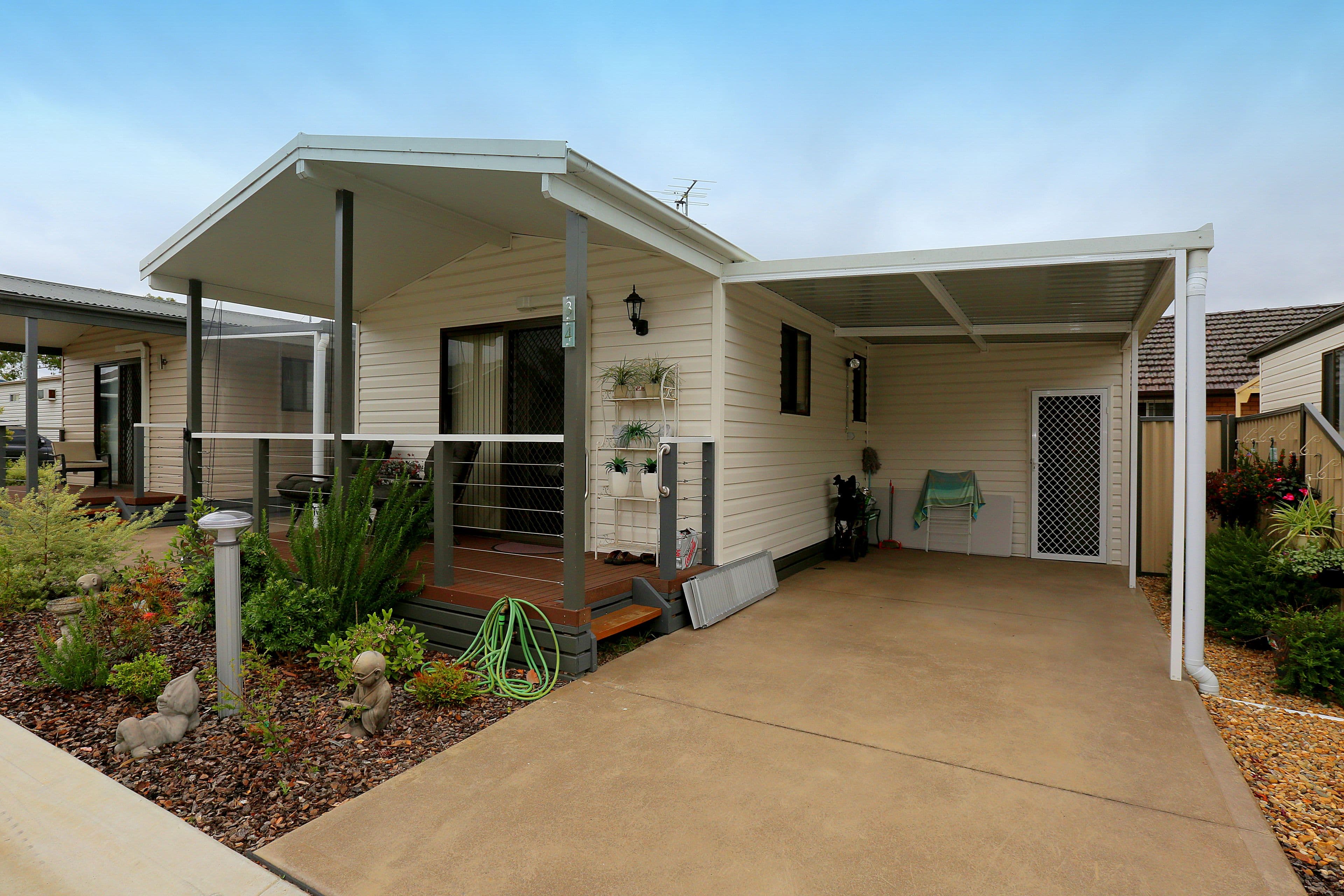 713 Hume Highway, Bass Hill - Image 1