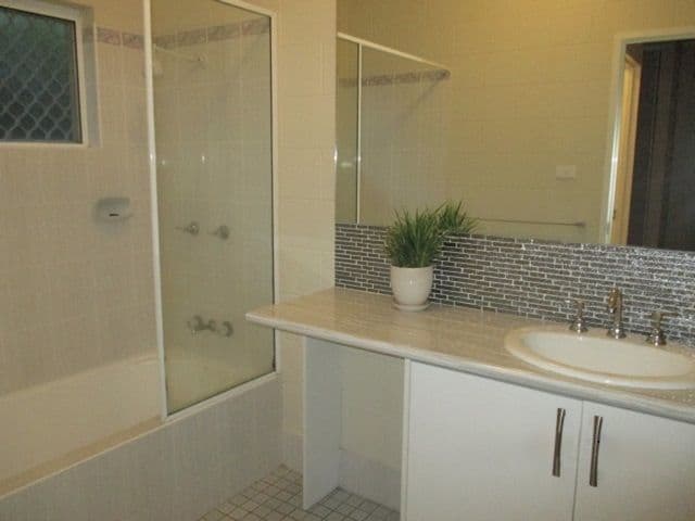 28 Marsden Street, Mount Sheridan QLD 4868, Mount Sheridan - Thumbnail 3