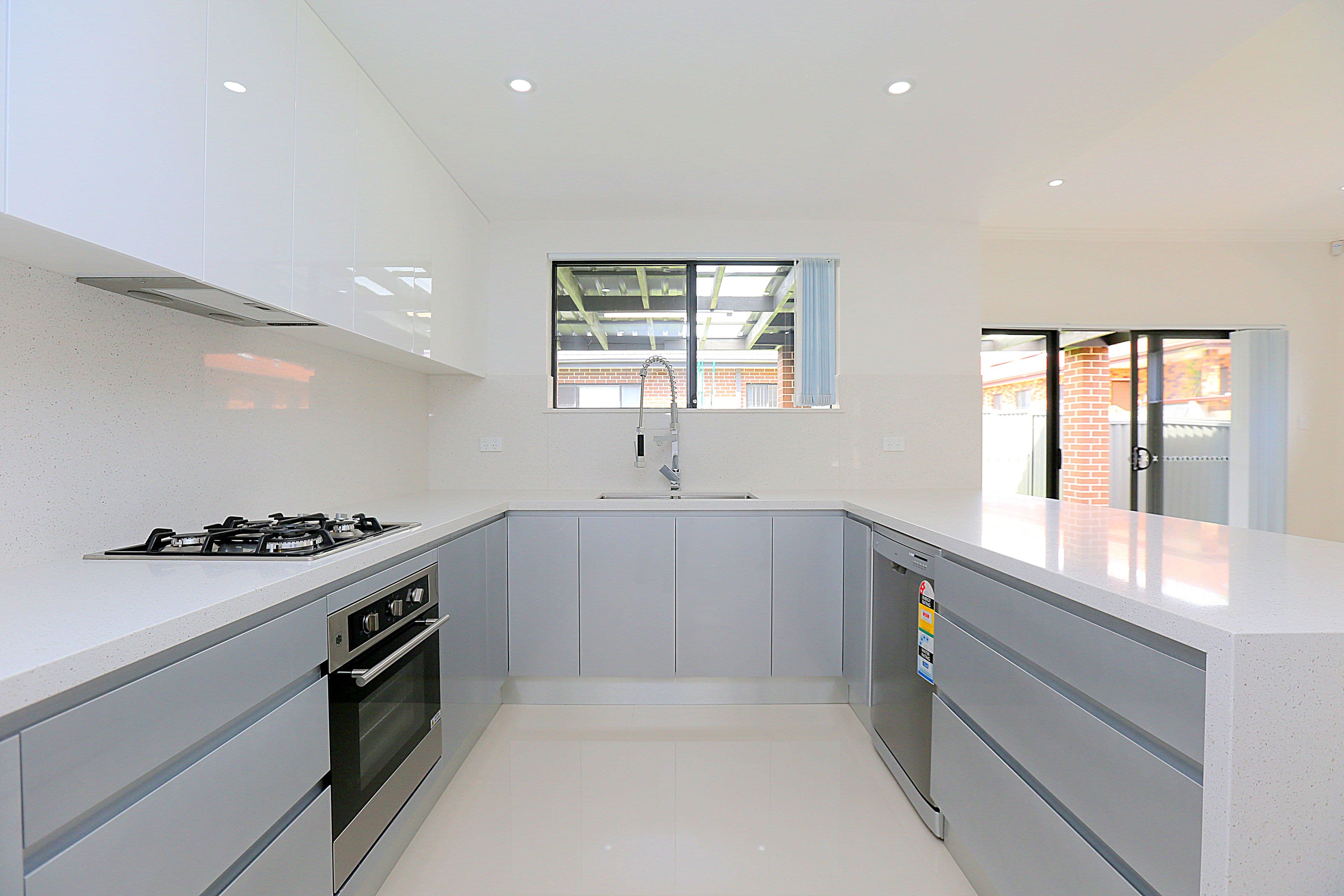 2/245 Cooper Road, Yagoona NSW 2199, Yagoona - Thumbnail 3