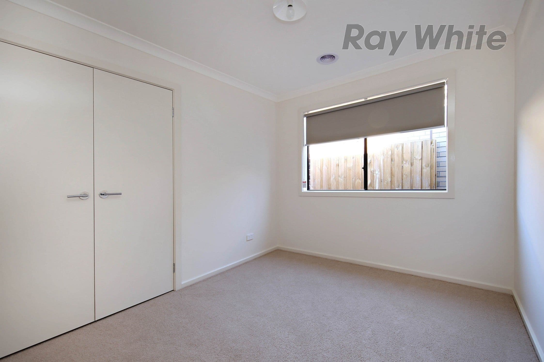 8b Dundas Road, Point Cook VIC 3030, Point Cook - Thumbnail 7