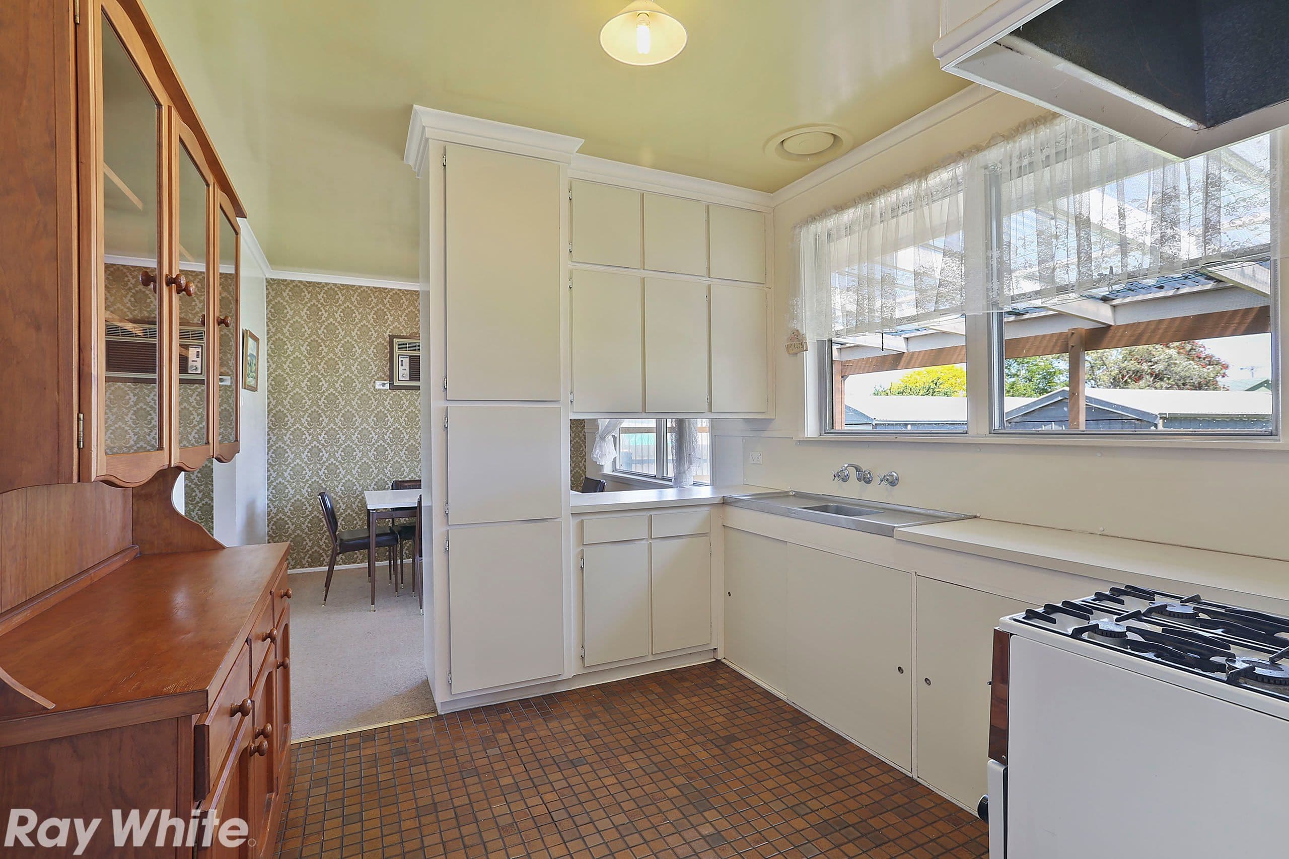 29 Vermont Avenue, Corio VIC 3214, Corio - Thumbnail 3