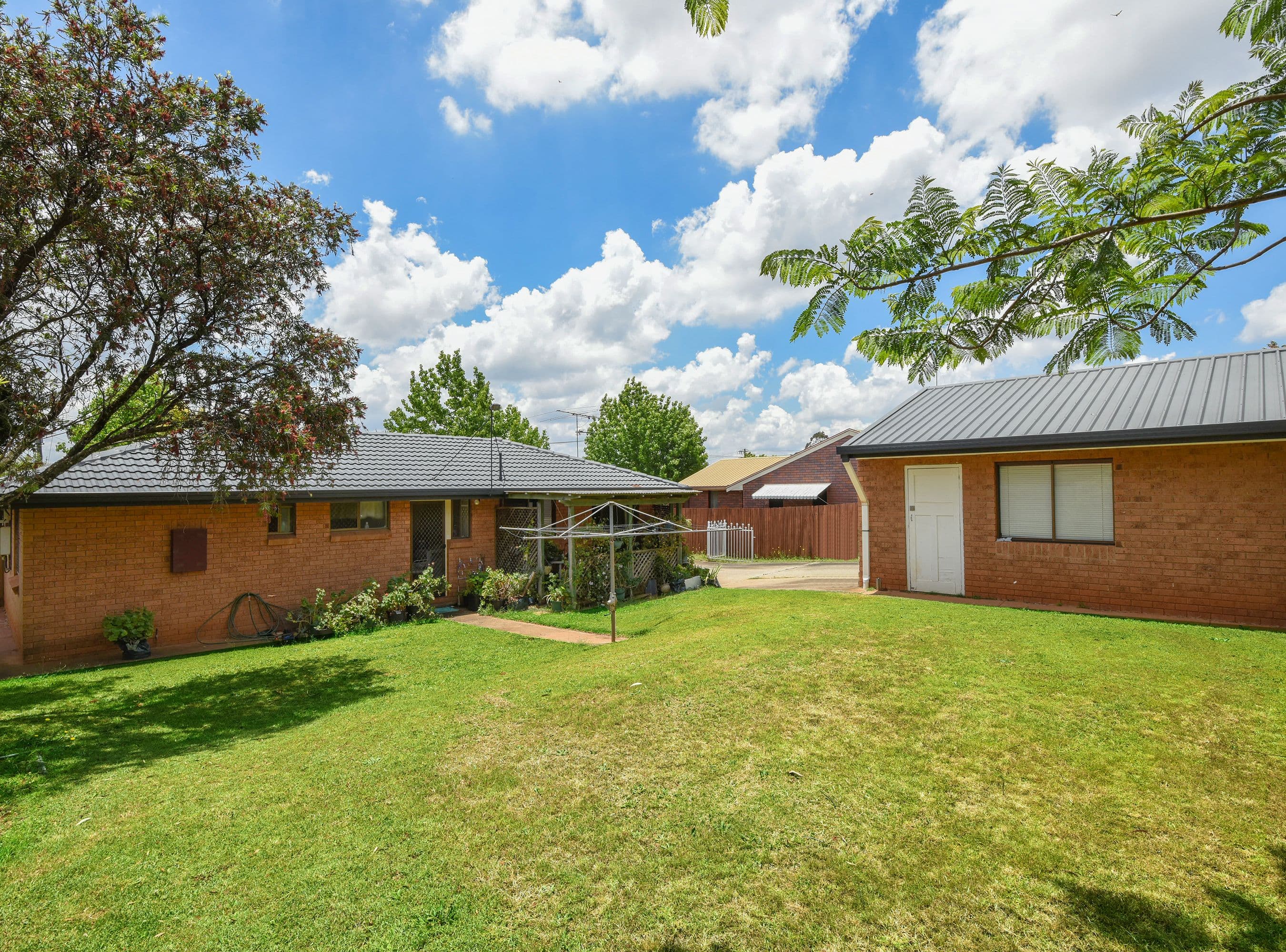 8 Champagne Crescent, Wilsonton Heights QLD 4350, Wilsonton Heights - Thumbnail 2