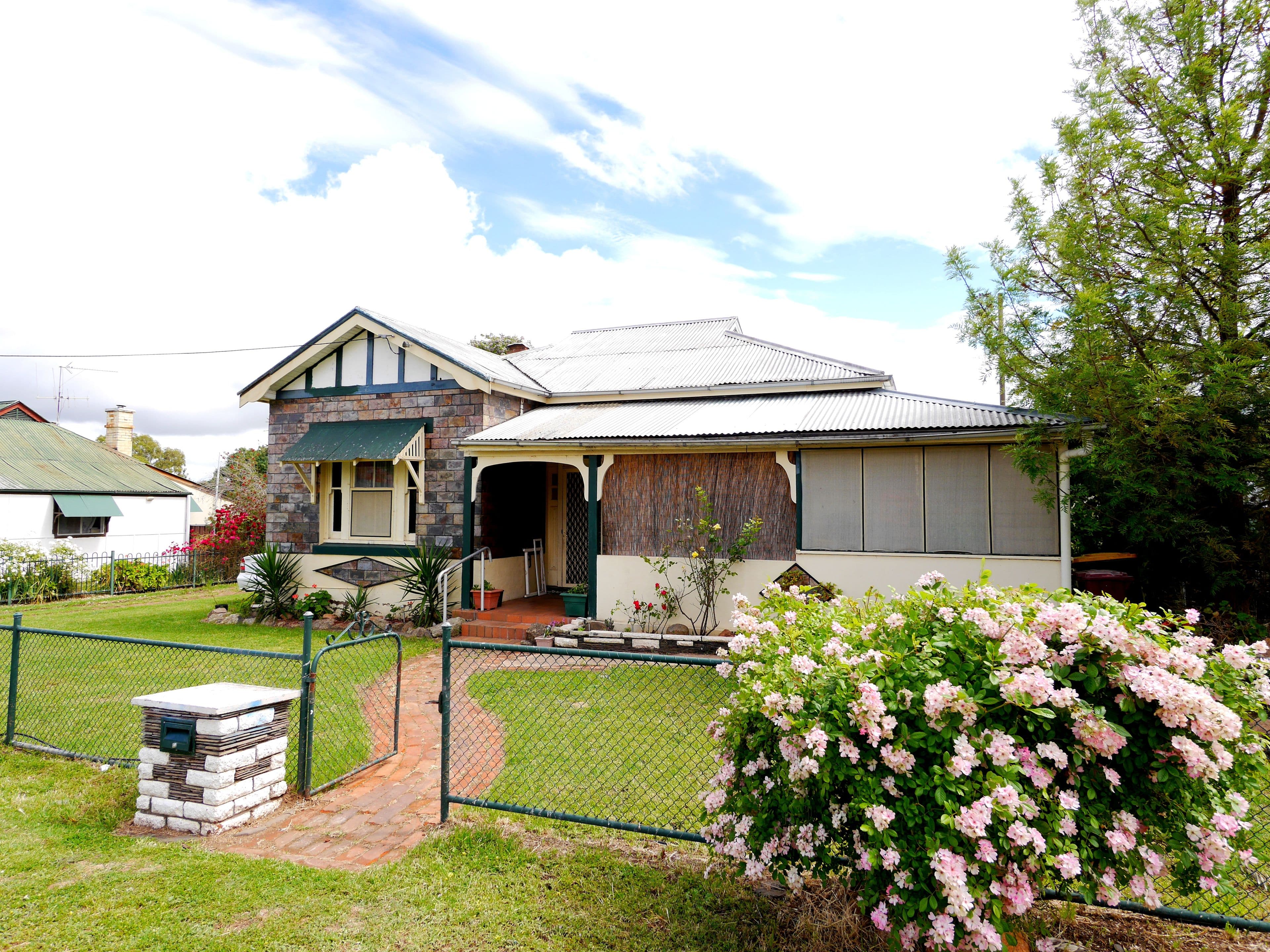 10 Baronga Street, Dharruk - Image 1