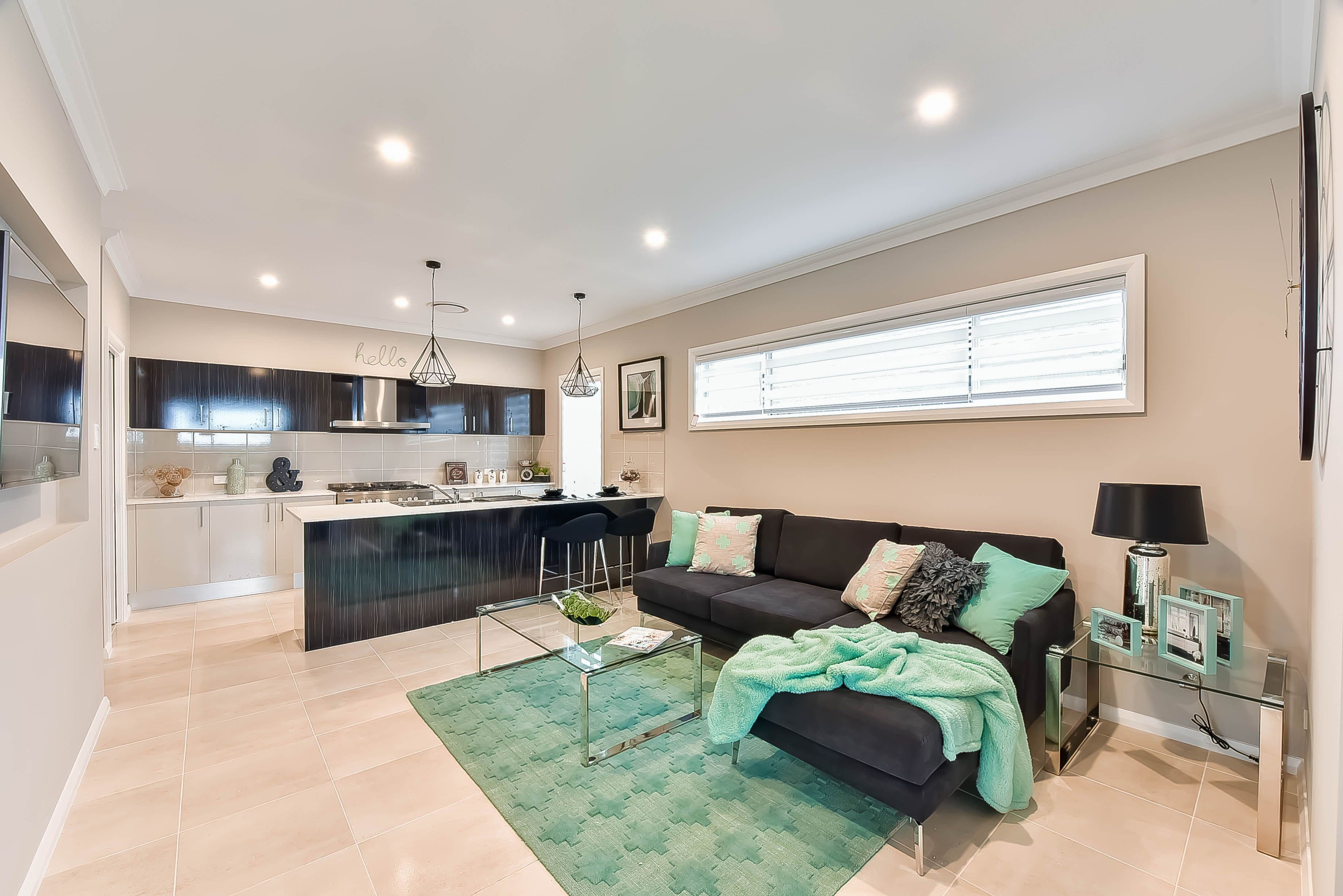 10 Easton Avenue, Spring Farm - Image 1
