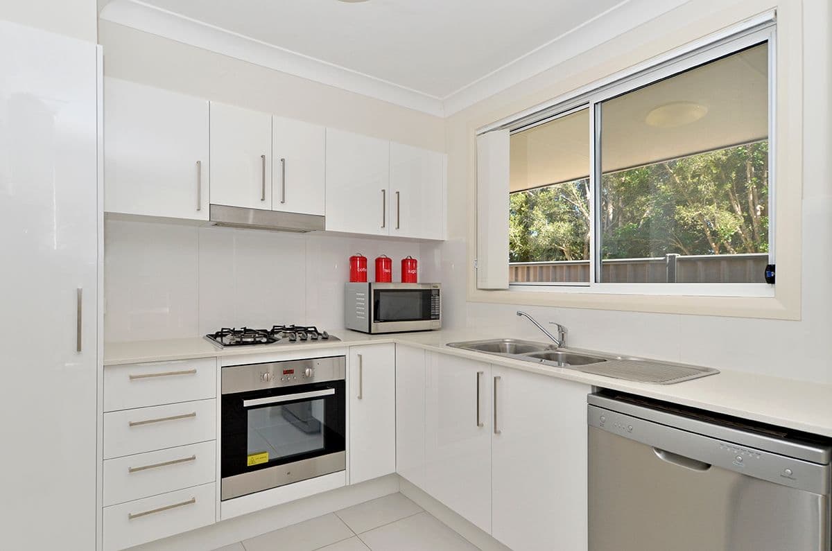 27 Memorial Avenue, Blackwall NSW 2256, Blackwall - Thumbnail 4