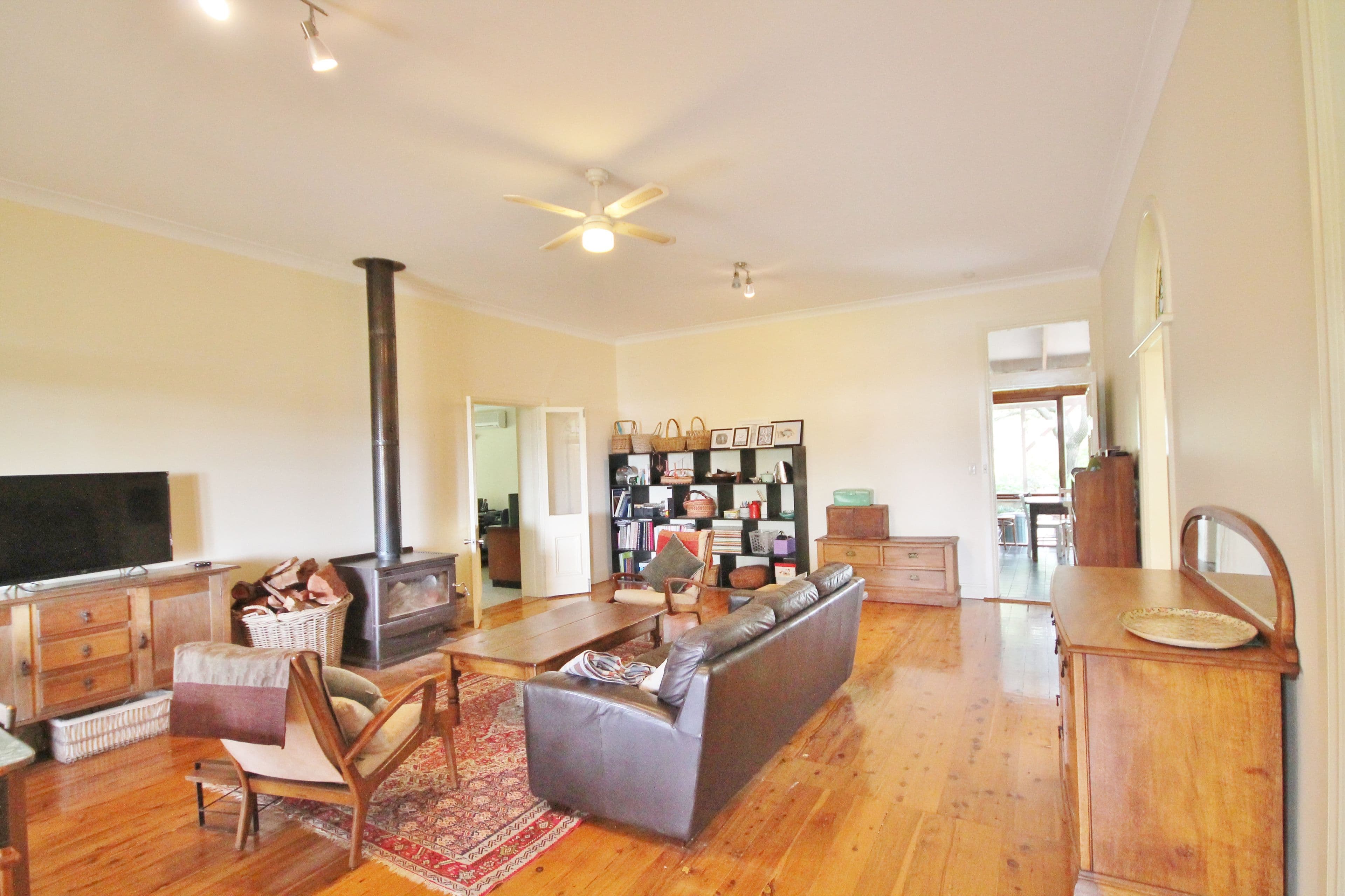 5 Fontenoy Street, Young - Thumbnail 5