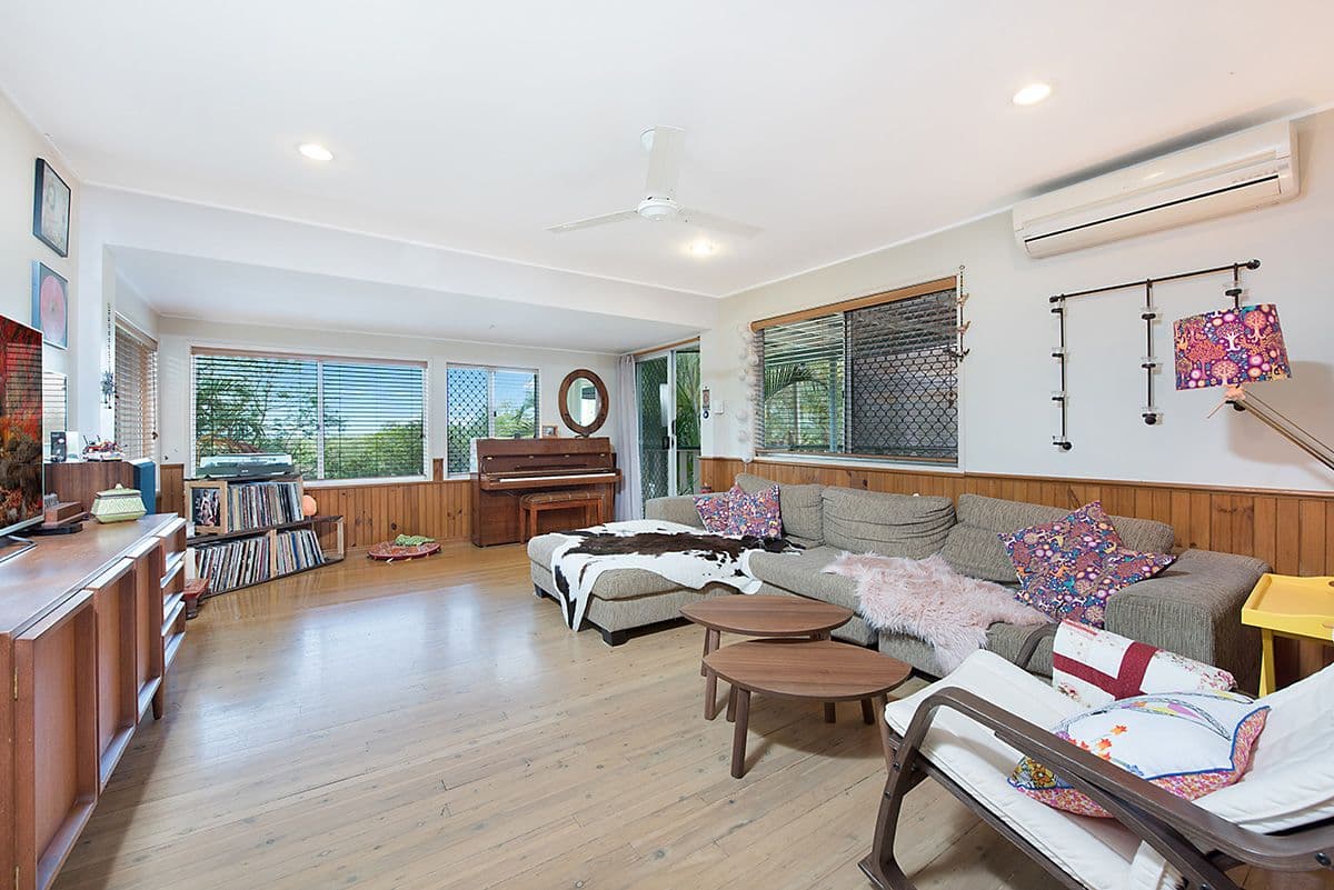 21 Commercial Road, Kuluin QLD 4558, Kuluin - Thumbnail 2