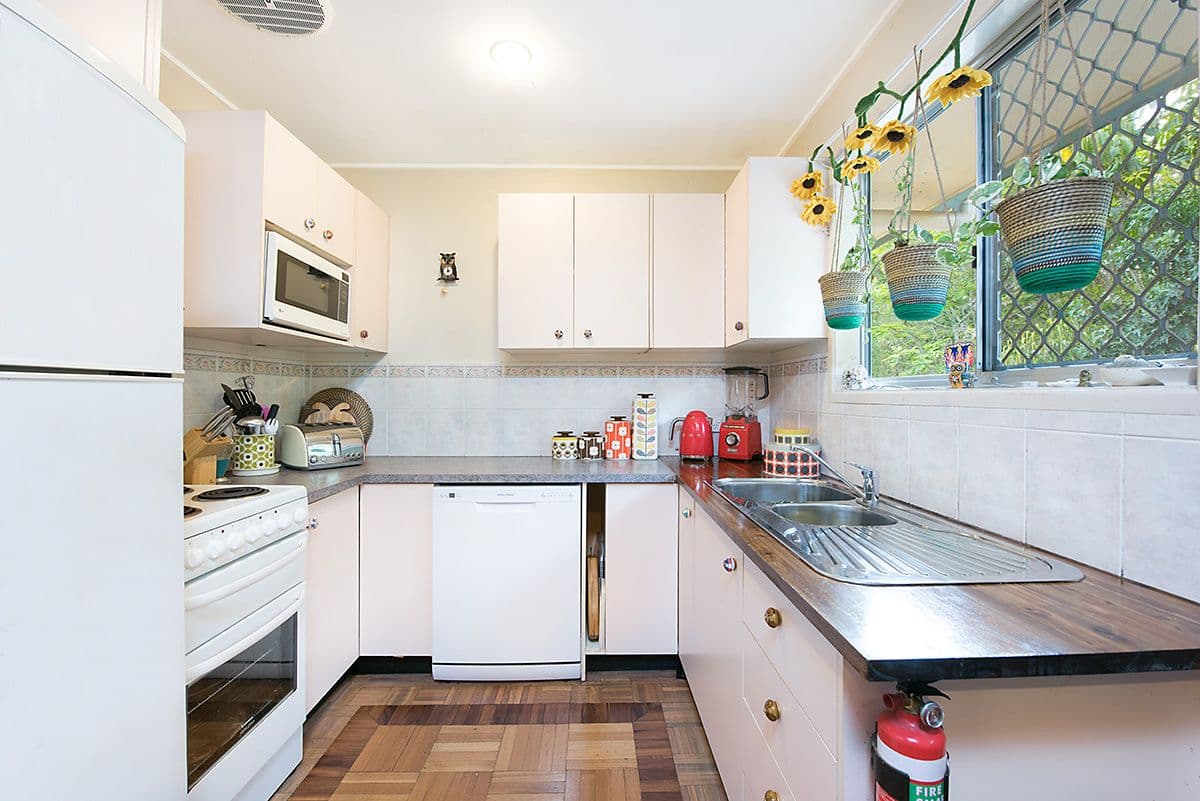 21 Commercial Road, Kuluin QLD 4558, Kuluin - Thumbnail 3