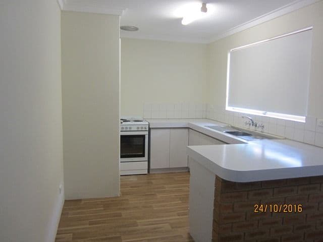 Unit 3, 7 Talbot Road, Swan View WA 6056, Swan View - Thumbnail 2