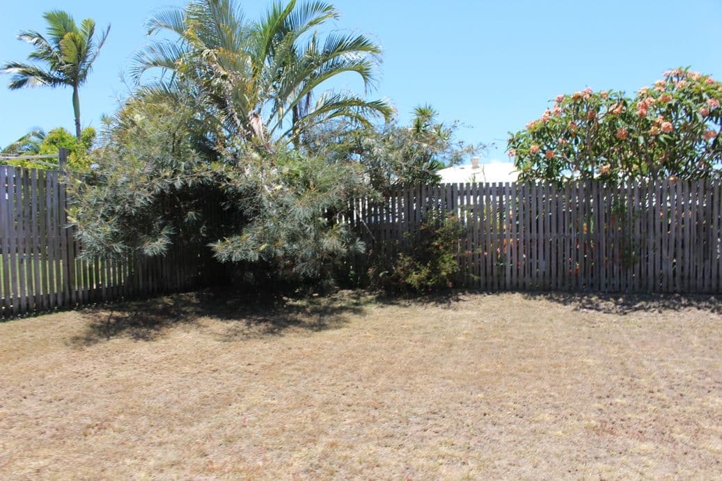 16 Jarrah Drive, Boyne Island QLD 4680, Boyne Island - Thumbnail 4