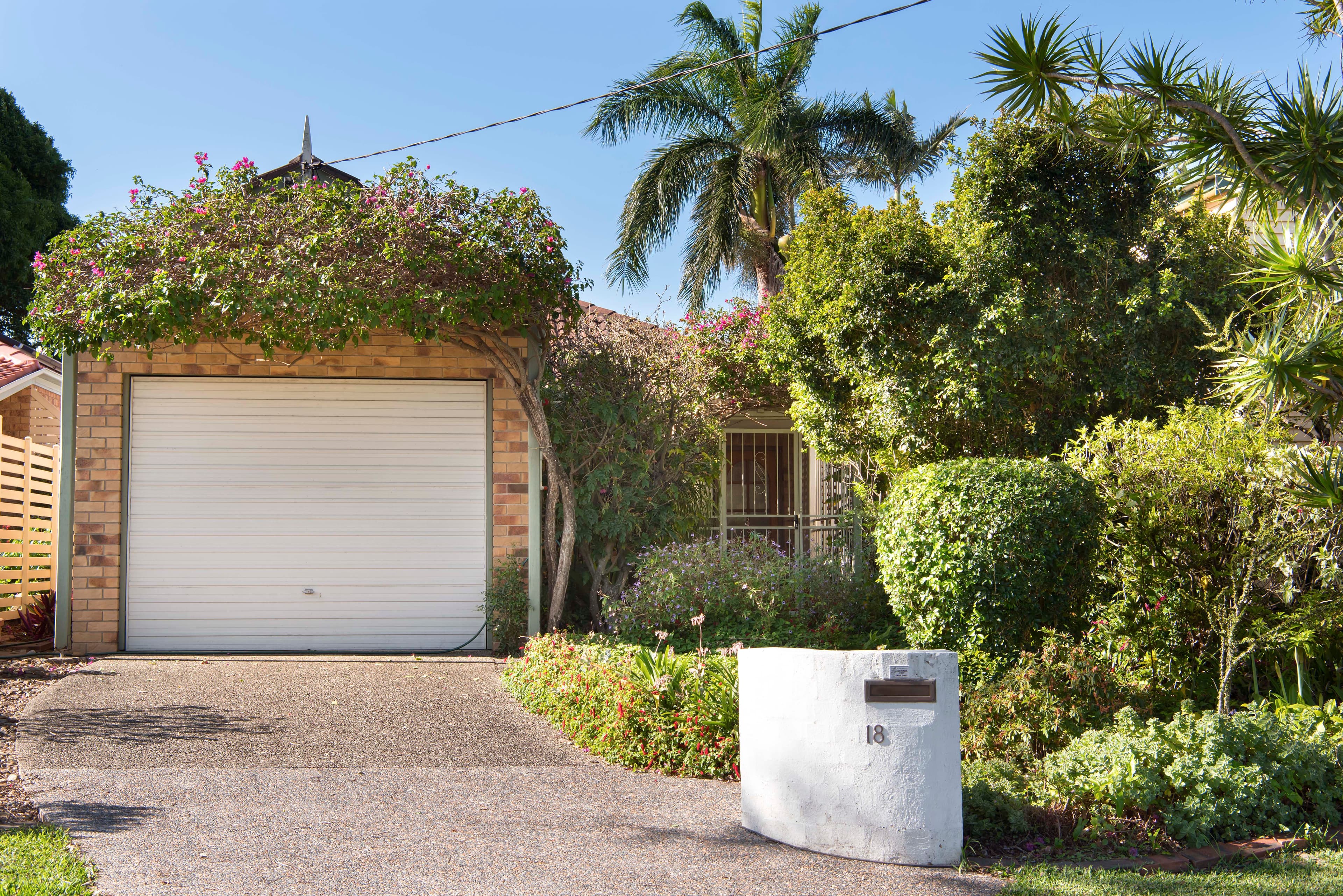 18 Bowley Street, Hendra QLD 4011, Hendra - Image 1