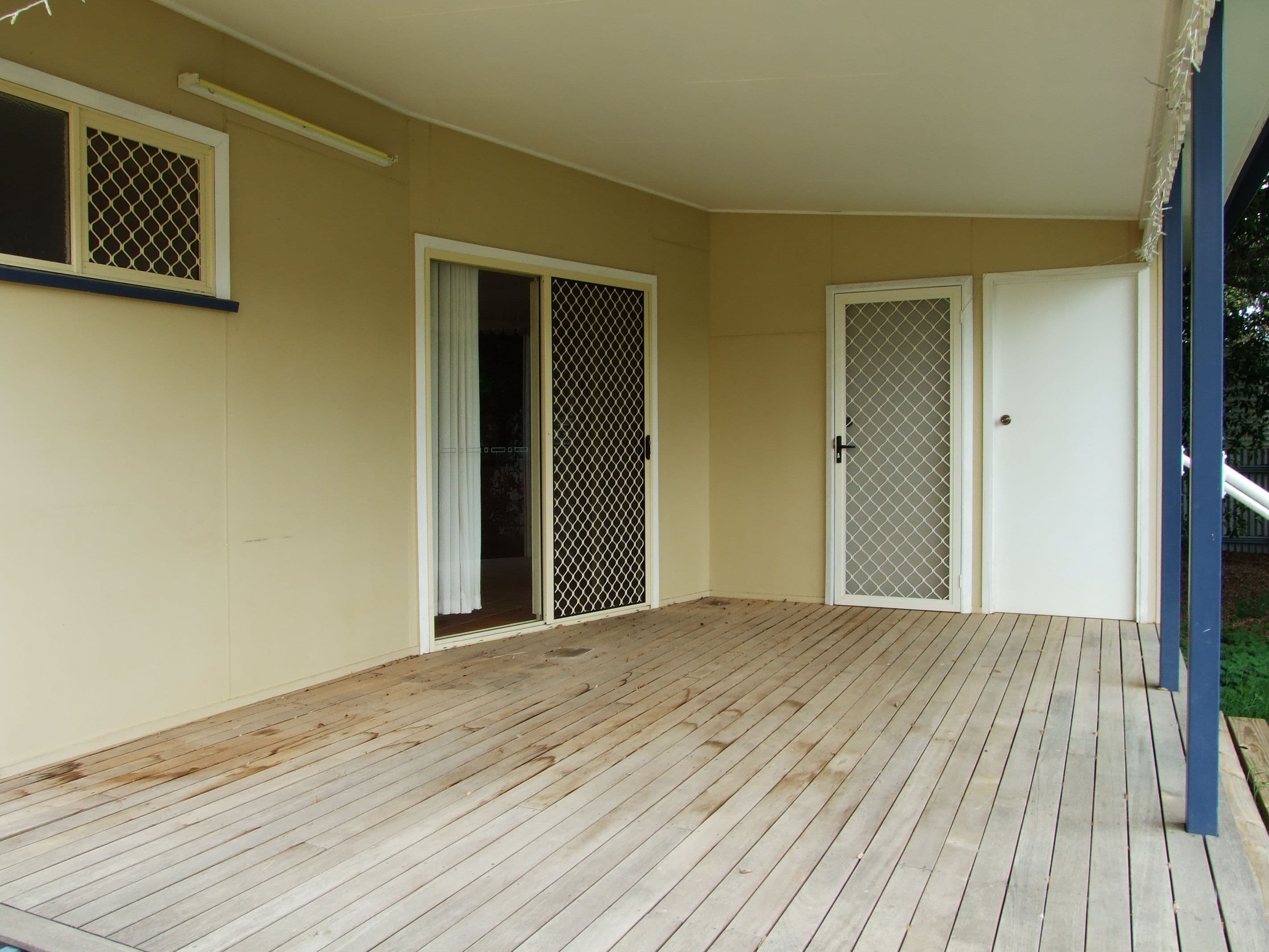 107 Galah Street, Longreach QLD 4730, Longreach - Thumbnail 8