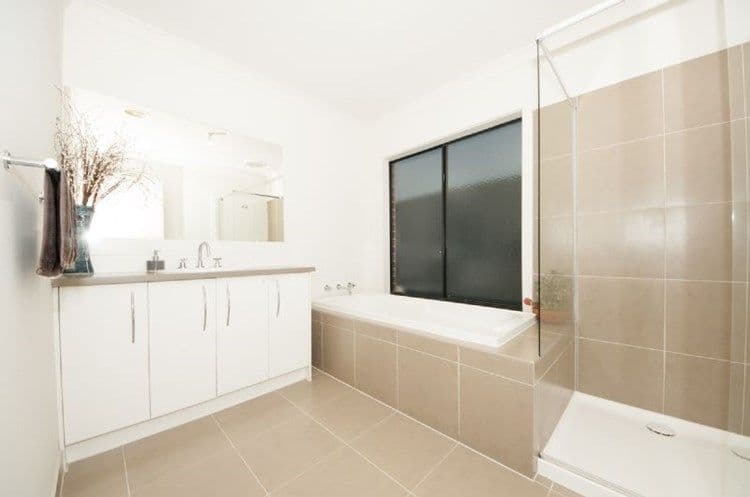 3 Jezwing Avenue, South Morang VIC 3752, South Morang - Thumbnail 8