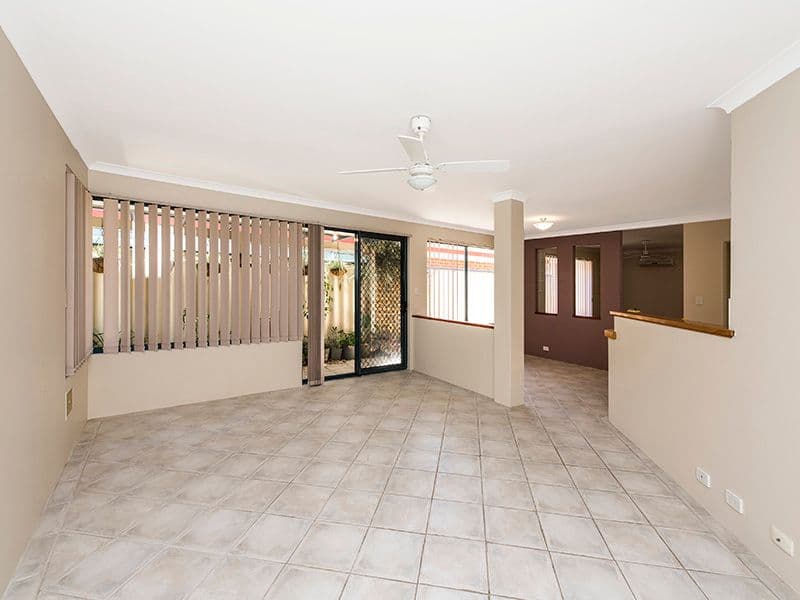 15 Mornington Boulevard, Waikiki WA 6169, Waikiki - Thumbnail 4