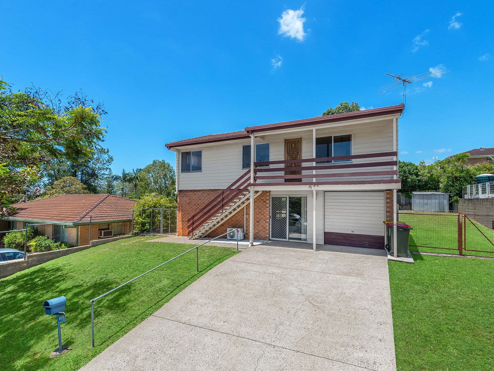671 Creek Road, Mansfield QLD 4122, Mansfield - Image 1