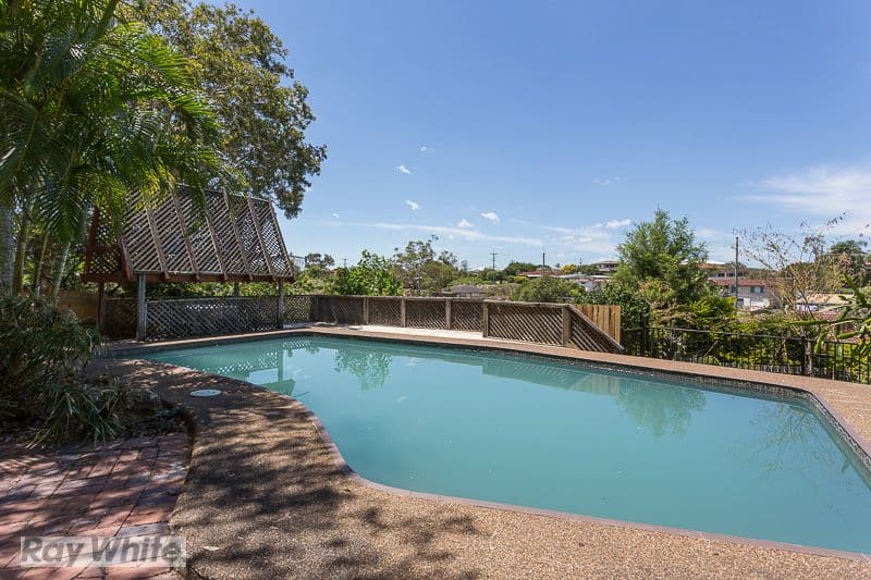 29 Cotswold Street, Carina QLD 4152, Carina - Thumbnail 2