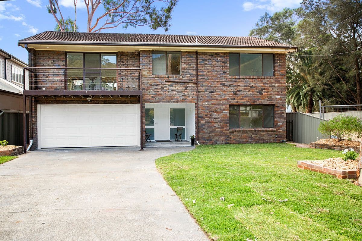 55 Liffey Place, Woronora - Thumbnail 2