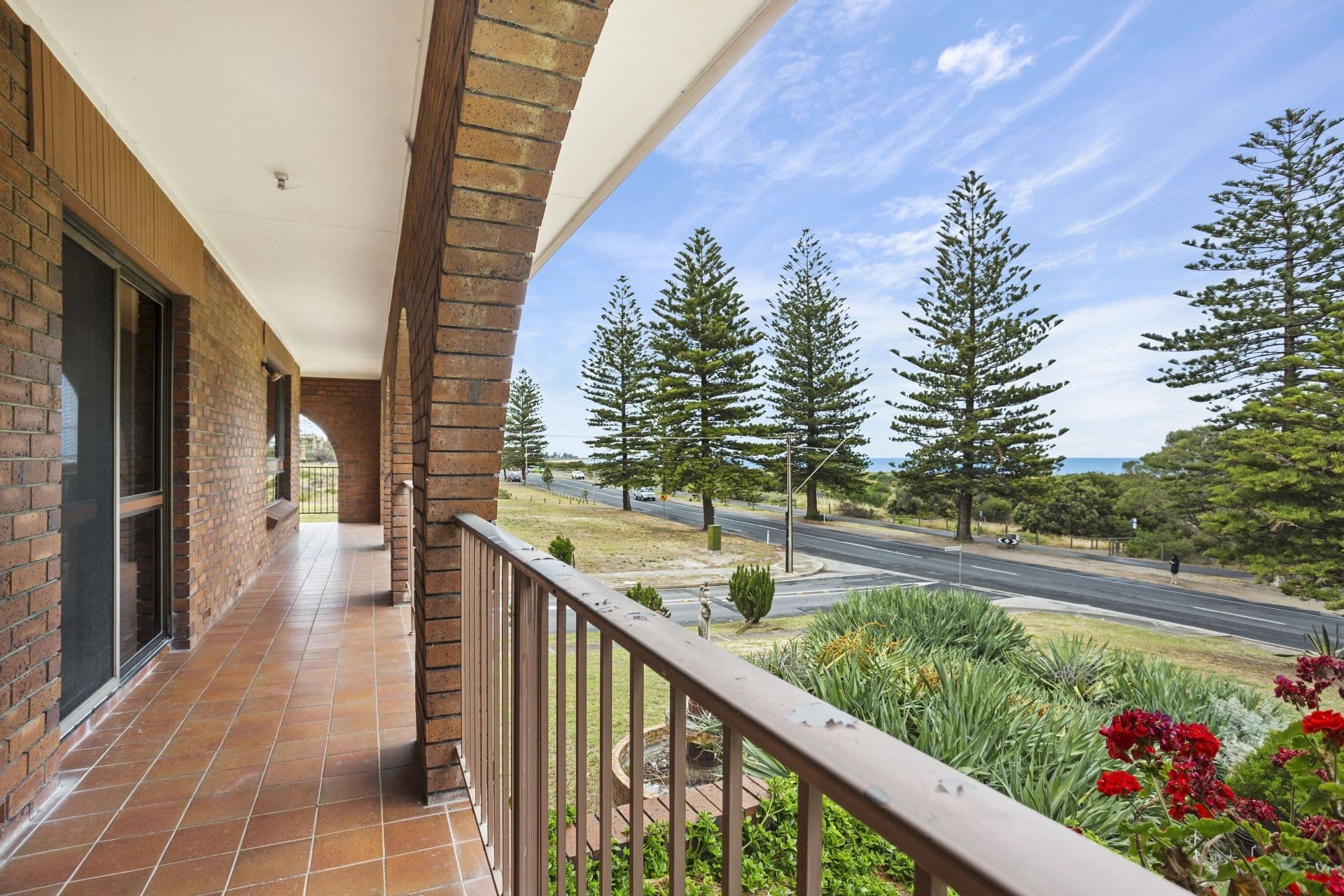 318 Lady Gowrie Drive, Taperoo SA 5017, Taperoo - Thumbnail 2