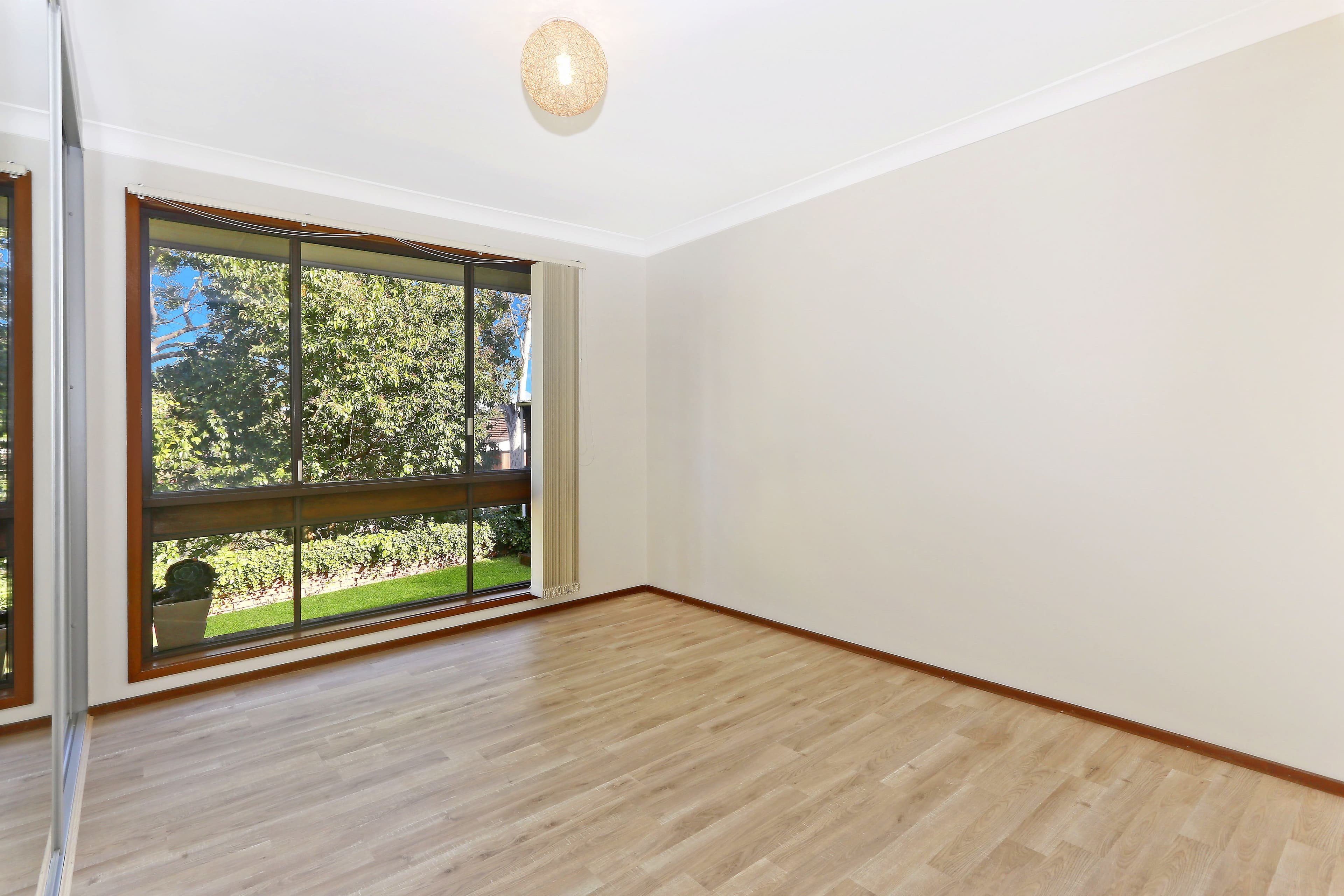 10 Clarke Street, Peakhurst - Thumbnail 6