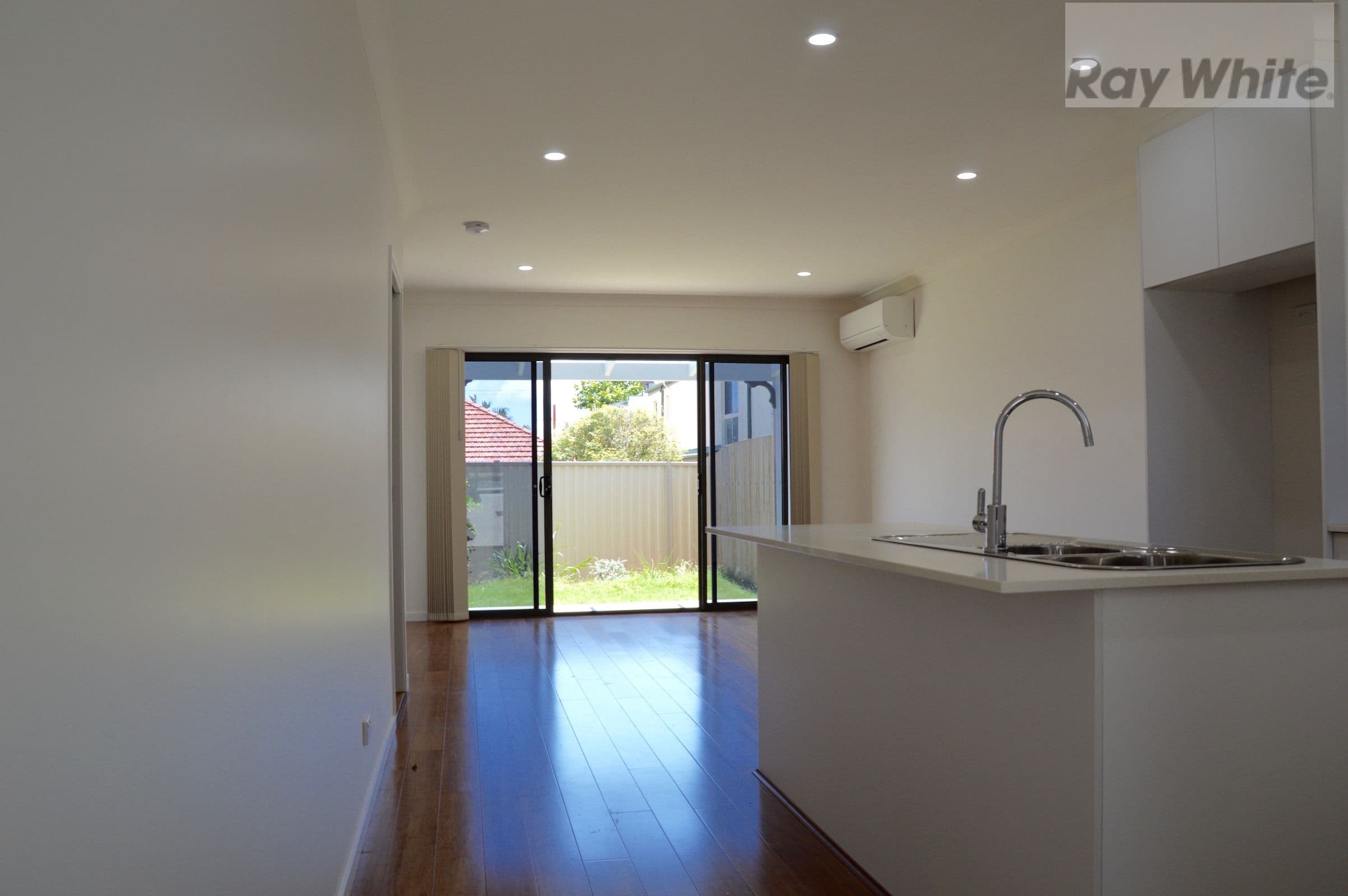 7 Worthing Street, Wynnum QLD 4178, Wynnum - Thumbnail 4