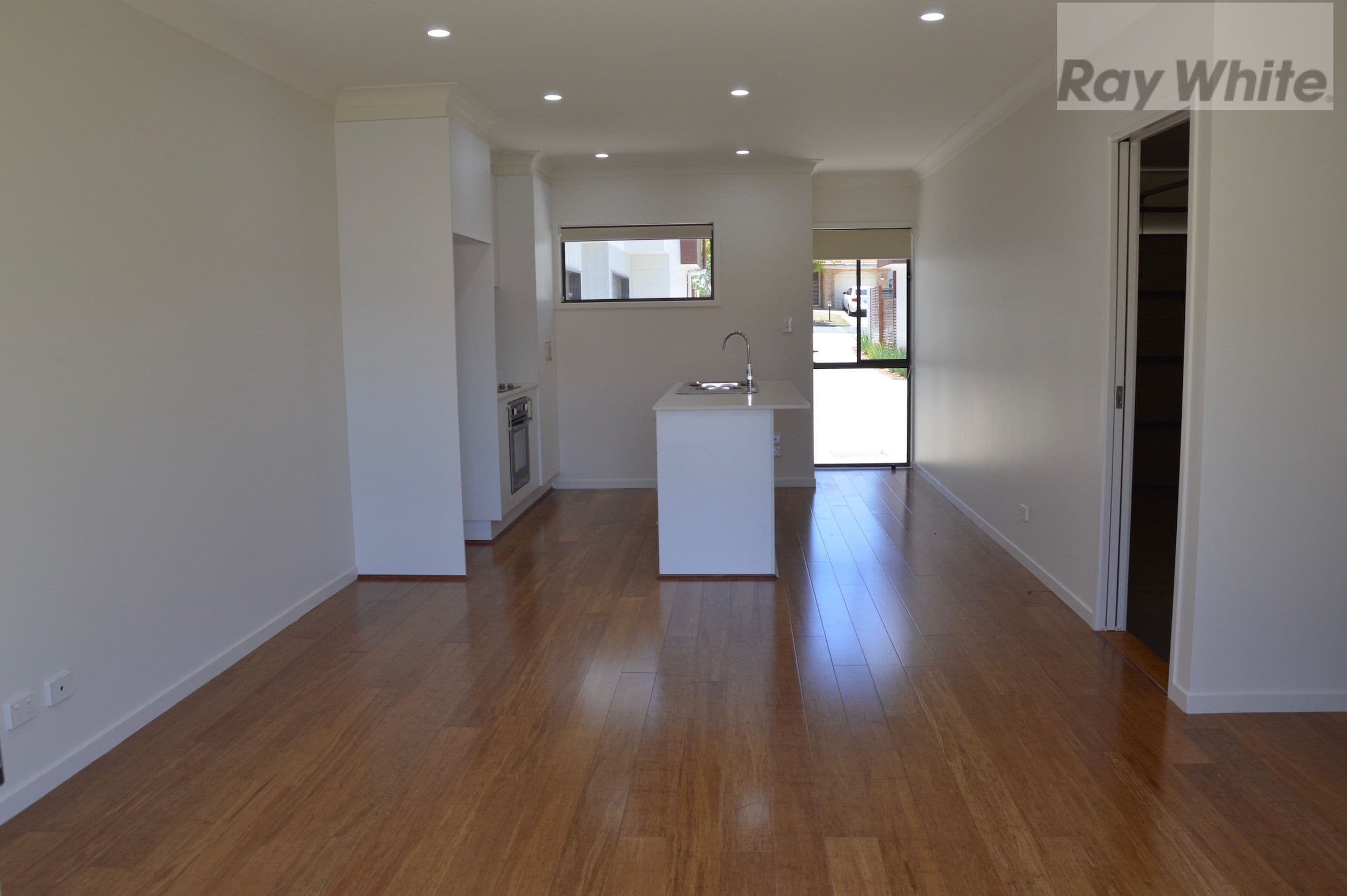 7 Worthing Street, Wynnum QLD 4178, Wynnum - Thumbnail 2