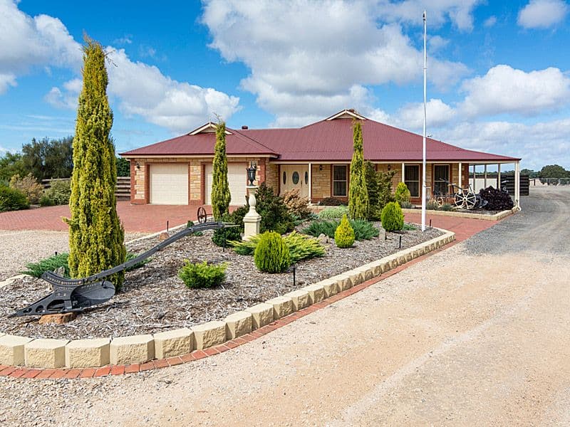 69 Trainers Wy, Strathalbyn SA 5255, Strathalbyn - Image 1