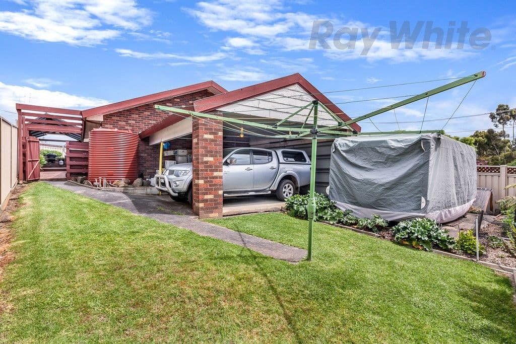 5 Hermitage Avenue, Mount Clear  Victoria  3350, Australia, Mount Clear - Thumbnail 2