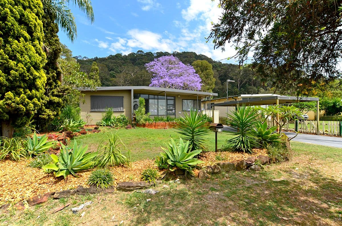 2/170-180 The Esplanade, Burleigh Heads QLD 4220, Burleigh Heads Property Image - Thumbnail 2