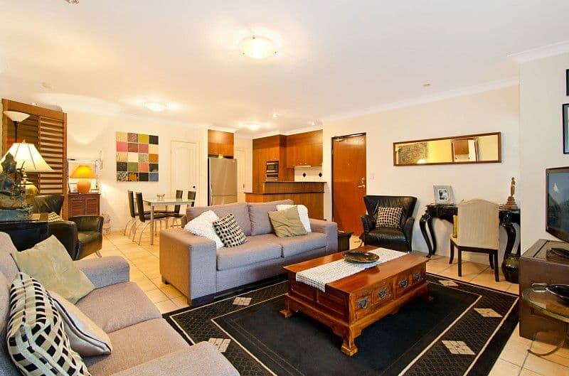 4 Lisson Grove, Clayfield QLD 4011, Wooloowin - Thumbnail 4