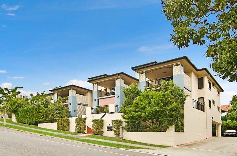 4 Lisson Grove, Clayfield QLD 4011, Wooloowin - Thumbnail 2