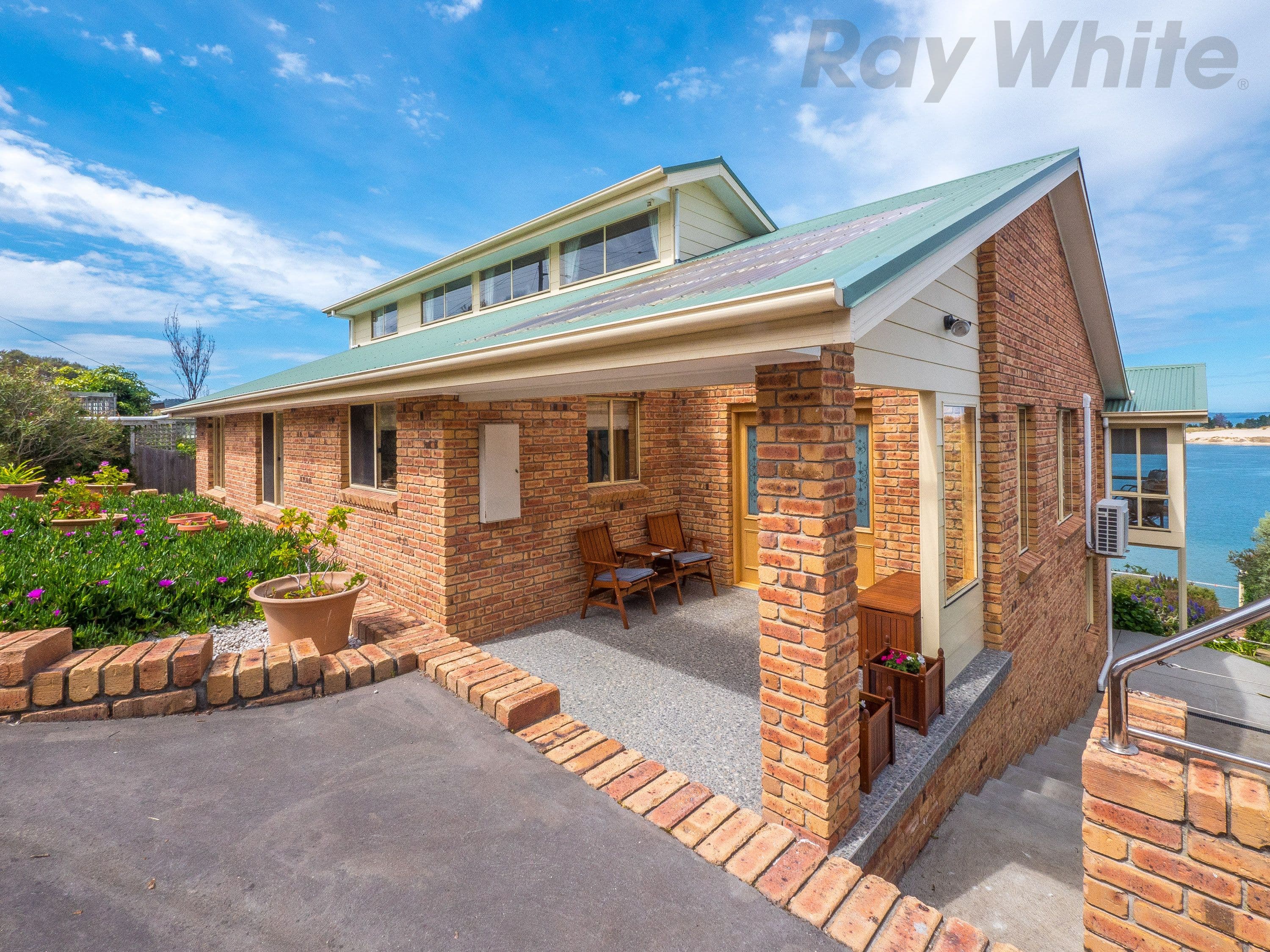 189 Lewisham Scenic Drive, Lewisham TAS 7173, Lewisham - Thumbnail 2