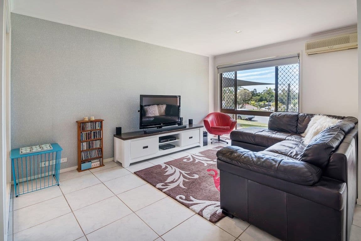 8 Berri Place, Helensvale QLD 4212, Helensvale - Thumbnail 3