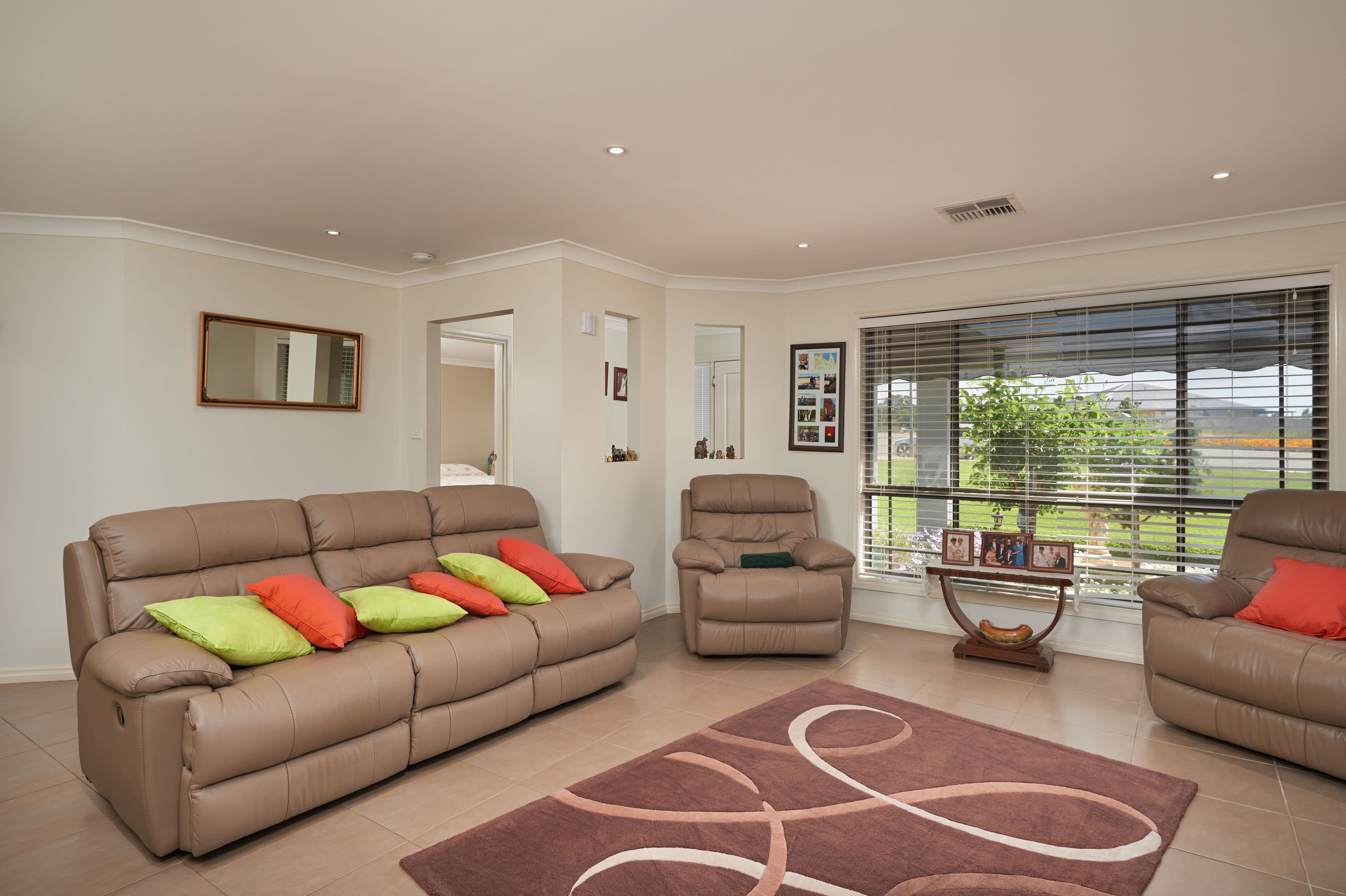 13 Hakea Drive, Coolamon - Thumbnail 2