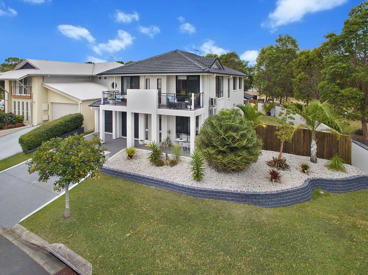2 Cordyline Street, North Lakes QLD 4509, North Lakes - Thumbnail 2