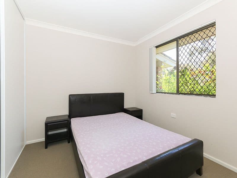 18 Whitehaven Crescent, Balga WA 6061, Balga - Thumbnail 5