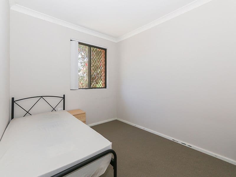 18 Whitehaven Crescent, Balga WA 6061, Balga - Thumbnail 6