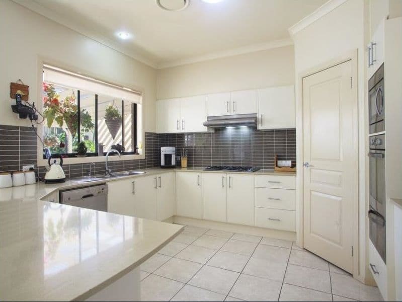 12 The Meadows, Mollymook - Thumbnail 6