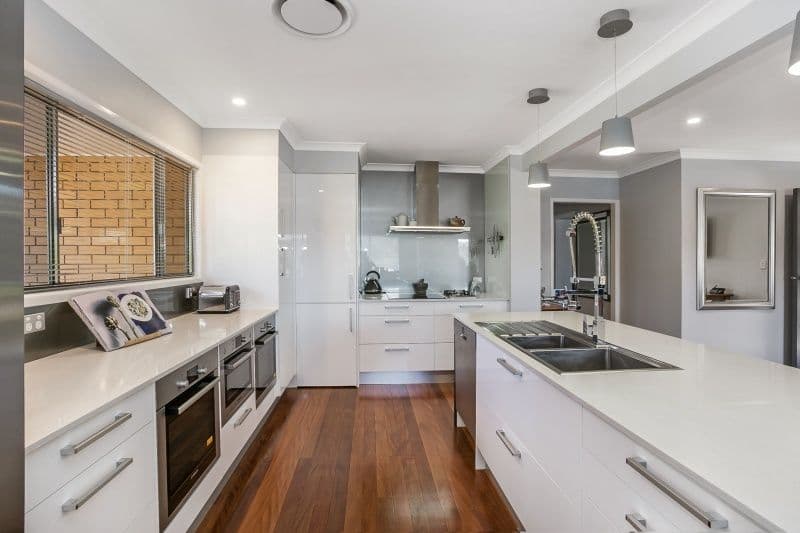 25 Kitching Street, Chapel Hill QLD 4069, Chapel Hill - Thumbnail 2