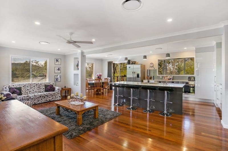 25 Kitching Street, Chapel Hill QLD 4069, Chapel Hill - Image 1