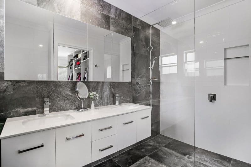25 Kitching Street, Chapel Hill QLD 4069, Chapel Hill - Thumbnail 4