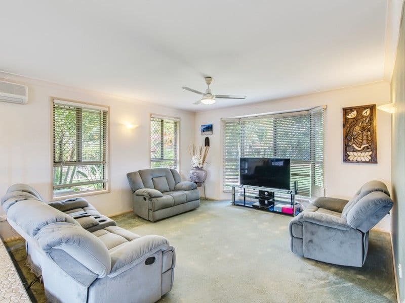 30 Kingaroy Avenue, Helensvale QLD 4212, Helensvale - Thumbnail 3