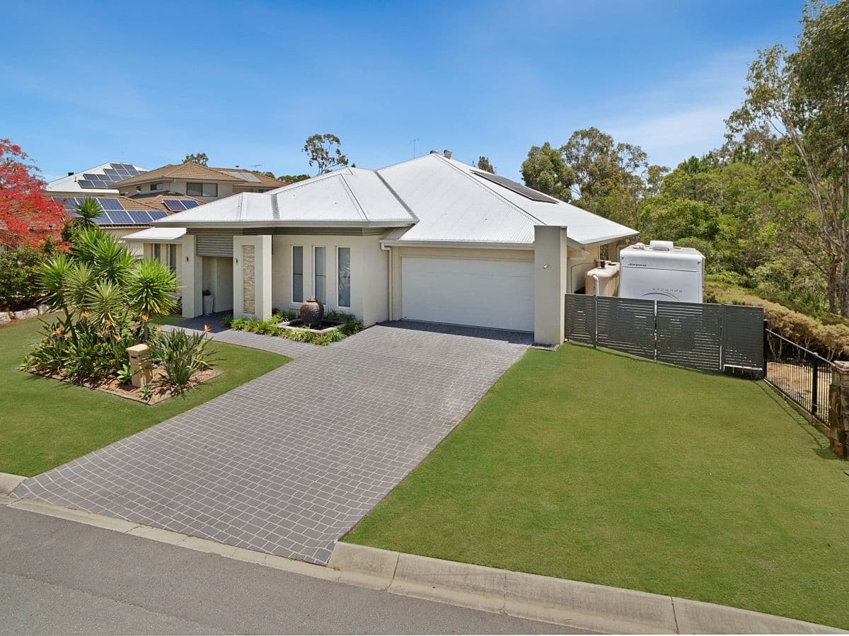 4 Silkyoak Court, North Lakes QLD 4509, North Lakes - Image 1