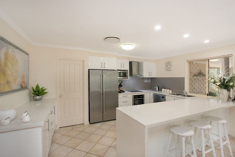 24 Calcita Avenue, Elanora QLD 4221, Elanora - Thumbnail 4