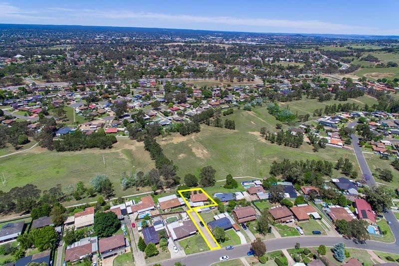 32 Chasselas Avenue, Eschol Park - Thumbnail 2