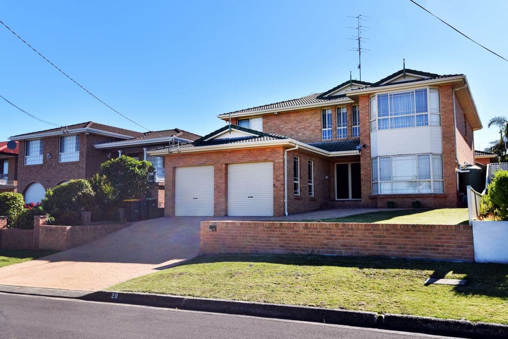 20 Phillip Crescent, Barrack Heights - Image 1