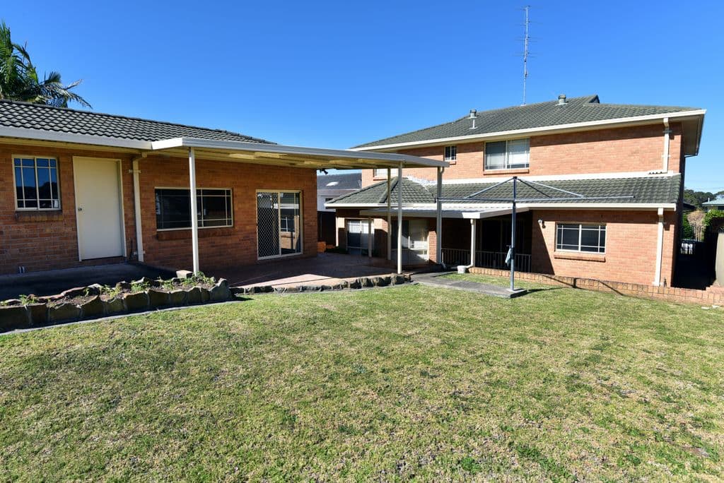 20 Phillip Crescent, Barrack Heights - Thumbnail 5