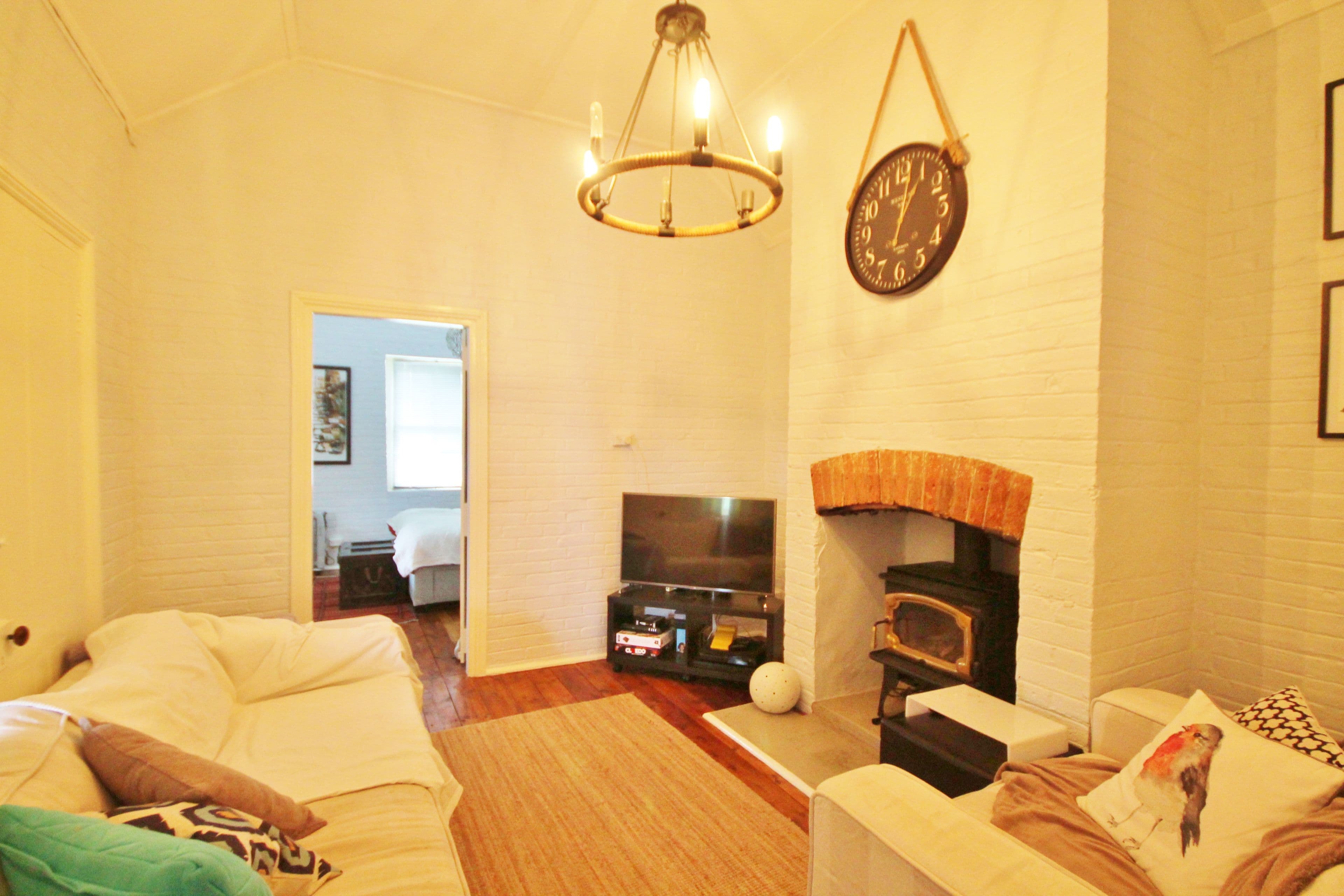 74 Nasmyth Street, Young - Thumbnail 5