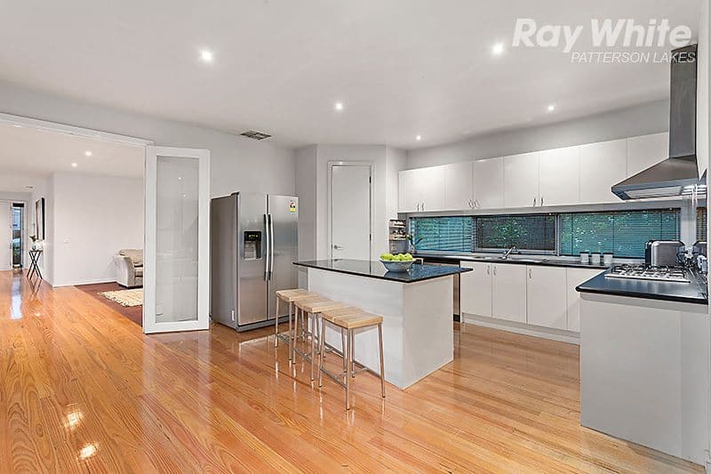 8 Fisher Mews, Waterways VIC 3195, Waterways - Thumbnail 4